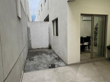 Casa en Venta, Residencial Cumbres La Joya, Zona Cumbres, Monterrey N.L.