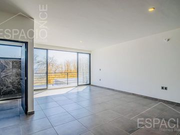 Casa en Fraccionamiento Burgos Bugambilias