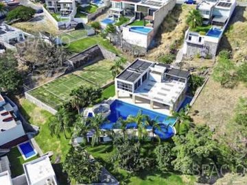 Casa en Fraccionamiento Burgos Bugambilias