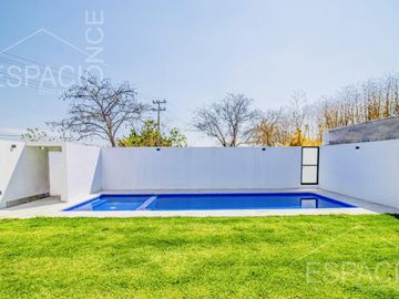 Casa en Fraccionamiento Burgos Bugambilias