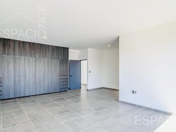 Casa en Fraccionamiento Burgos Bugambilias