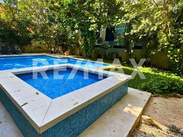 Departamento en venta en condominio Riviera Towers  - Playa del Carmen