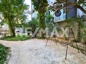Departamento en venta en condominio Riviera Towers  - Playa del Carmen