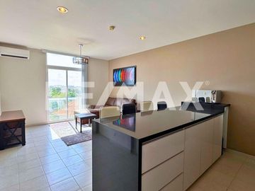 Departamento en venta en condominio Riviera Towers  - Playa del Carmen
