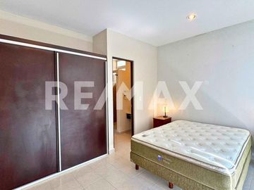 Departamento en venta en condominio Riviera Towers  - Playa del Carmen