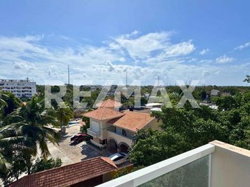 Departamento en venta en condominio Riviera Towers  - Playa del Carmen
