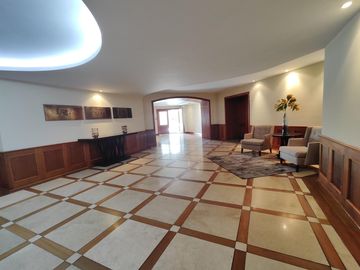 Departamento Dúplex en Venta en Bellavista, Quito
