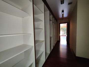 Departamento Dúplex en Venta en Bellavista, Quito
