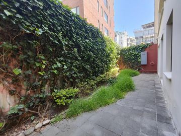Departamento Dúplex en Venta en Bellavista, Quito