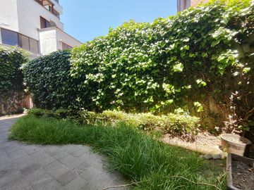 Departamento Dúplex en Venta en Bellavista, Quito