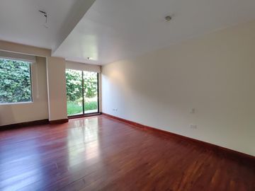 Departamento Dúplex en Venta en Bellavista, Quito