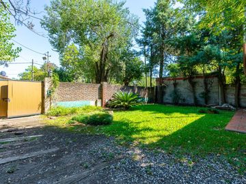 CASA EN VENTA EN FUNES