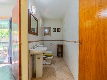 CASA EN VENTA EN FUNES