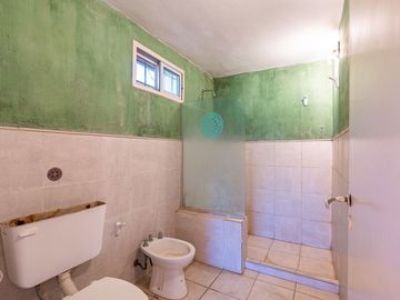 CASA EN VENTA EN FUNES