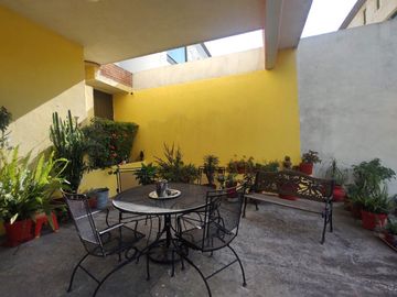 Casa en venta en Lomas del Marmol, Puebla