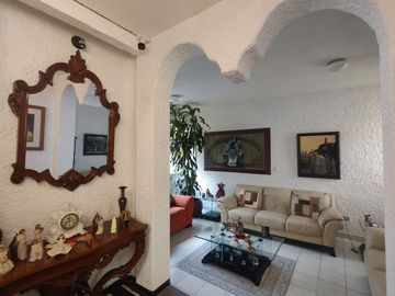Casa en venta en Lomas del Marmol, Puebla