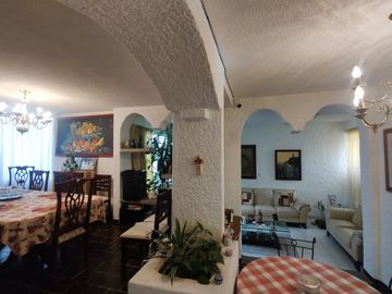 Casa en venta en Lomas del Marmol, Puebla