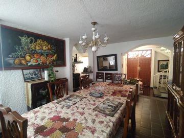 Casa en venta en Lomas del Marmol, Puebla