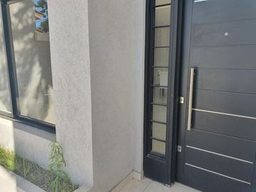 VENTA DUPLEX ITUZAINGO A ESTRENAR