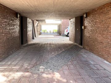 duplex en PB con Jardin 3 ambientes