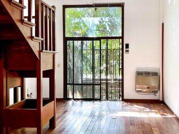 duplex en PB con Jardin 3 ambientes