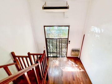 duplex en PB con Jardin 3 ambientes