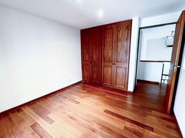 duplex en PB con Jardin 3 ambientes