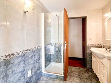 duplex en PB con Jardin 3 ambientes