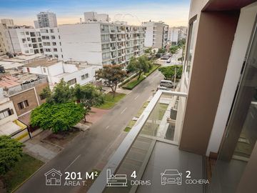 Triplex en Miraflores ALQUILER