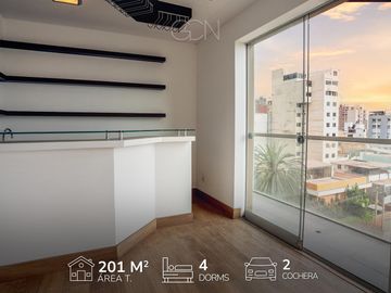 Triplex en Miraflores ALQUILER