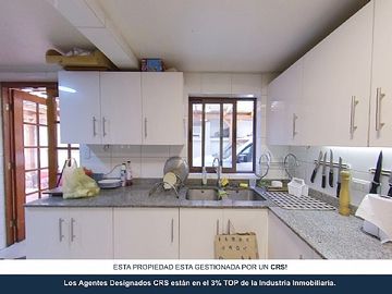 5 DORMITORIOS GRANDES 4 BAÑOS, QUINCHO