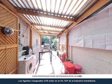 5 DORMITORIOS GRANDES 4 BAÑOS, QUINCHO