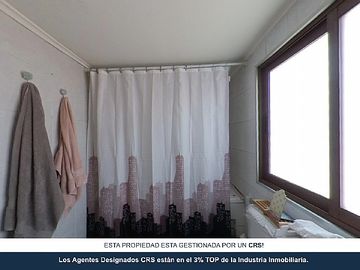 5 DORMITORIOS GRANDES 4 BAÑOS, QUINCHO