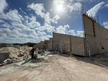 BODEGA INDUSTRIAL EN VENTA EN YUCATÁN SOBRE LA CARRETERA MÉRIDA-UMÁN