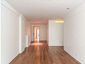 Departamento en Recoleta, Plaza Vicente Lopez