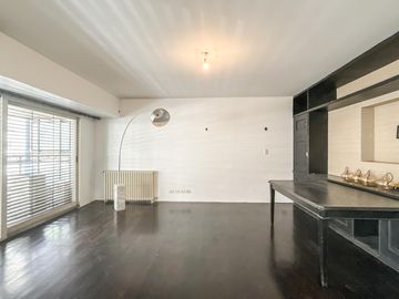 Departamento en Recoleta, Plaza Vicente Lopez