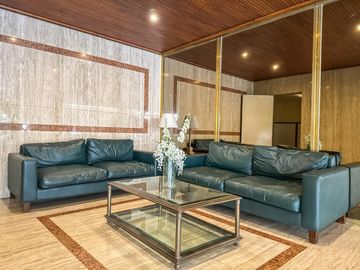 Departamento en Recoleta, Plaza Vicente Lopez