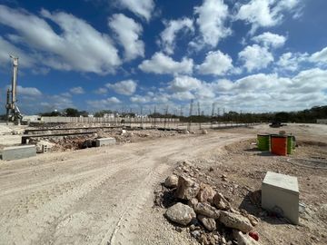 BODEGA EN VENTA EN MÉRIDA YUCATÁN SOBRE LA CARRETERA MÉRIDA-UMÁN.