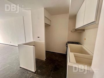 VENTA DEPARTAMENTO 2 AMBIENTES  EN FLORES