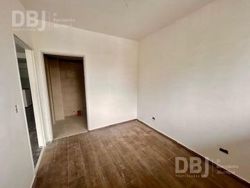 VENTA DEPARTAMENTO 2 AMBIENTES  EN FLORES