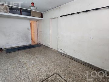 Casa en barrio sur a modernizar