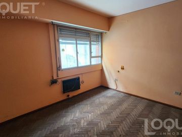 Casa en barrio sur a modernizar