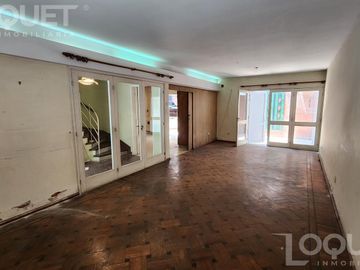 Casa en barrio sur a modernizar