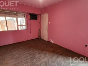 Casa en barrio sur a modernizar
