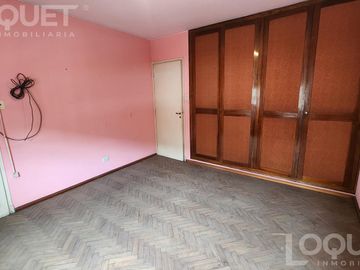 Casa en barrio sur a modernizar