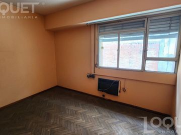 Casa en barrio sur a modernizar