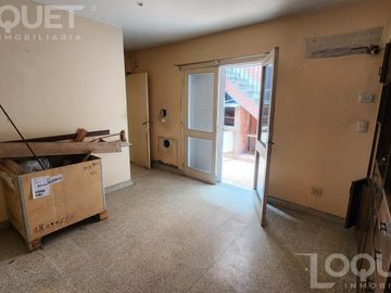 Casa en barrio sur a modernizar
