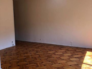 VENTA CABALLITO G.  BRUNO 800   SEMIPISO 4 AMBIENTES MUY LUMINOSO