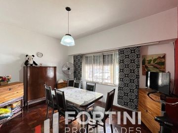 Venta PH 2 ambientes Villa Ballester