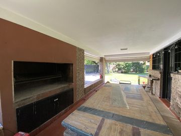Casa en venta en Lomas de San Isidro